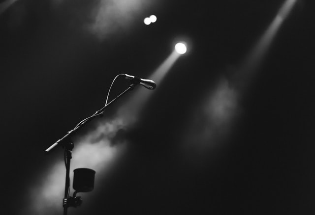 3 types of emails you should send before an event